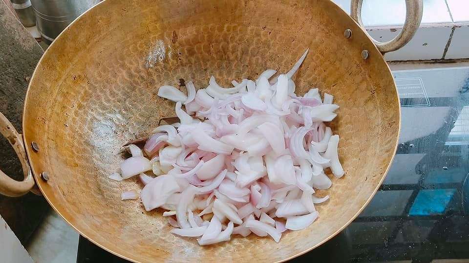 Bengali bhuna chicken masala