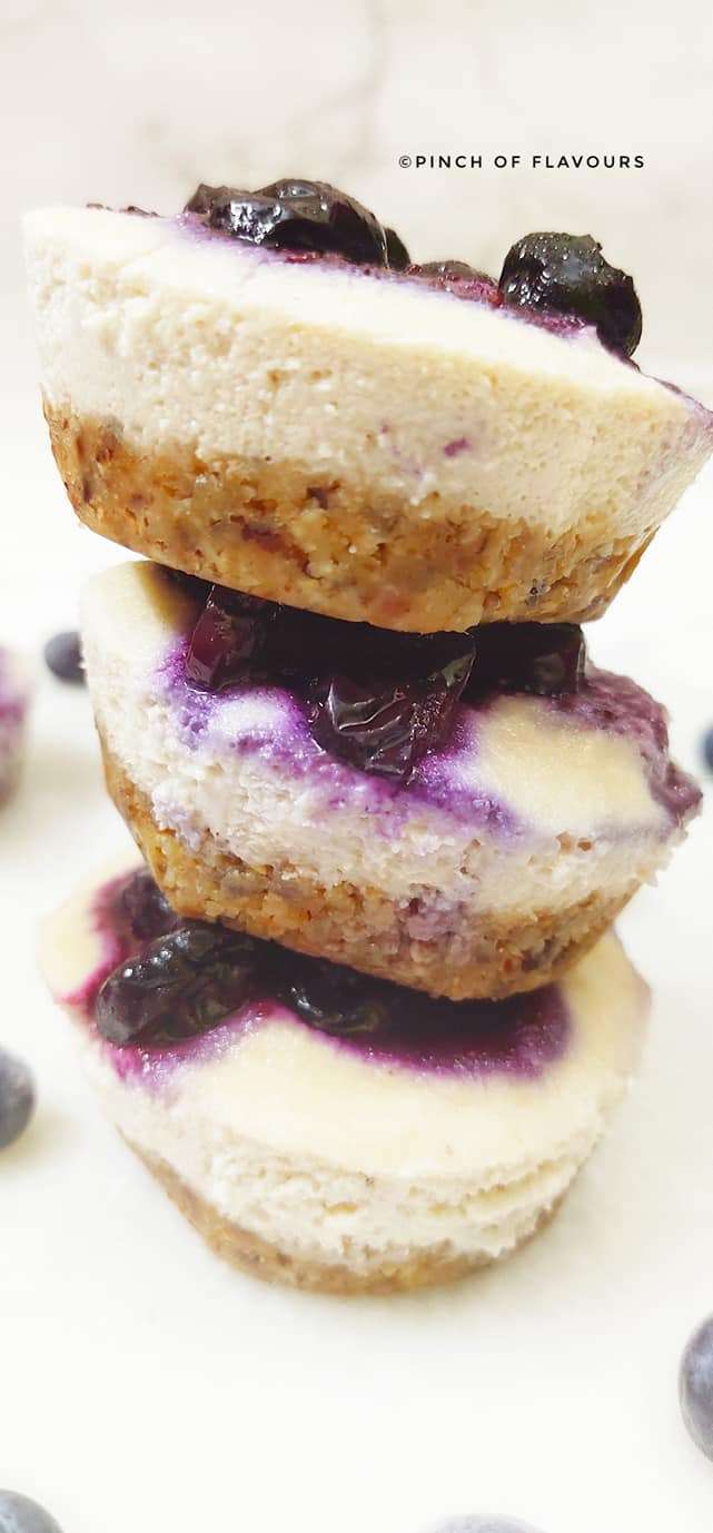 Vegan Blueberry Mini Cheesecake