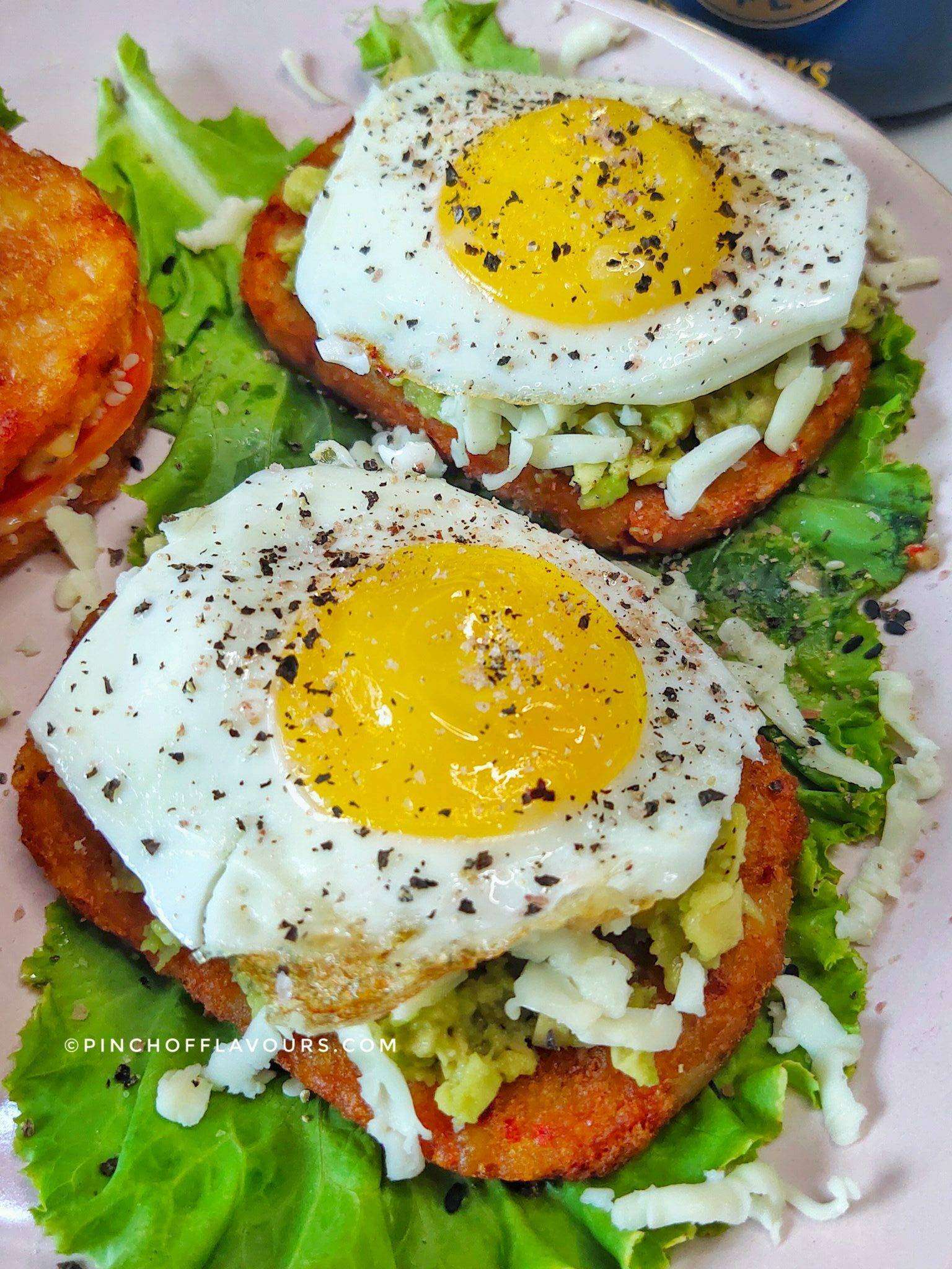 Hash Brown Avocado Toast With Egg